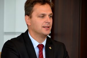 Na zdj. Łukasz Kurzyna.