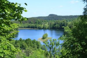 Widok ze szczytu Góry Zamkowej w Szurpiłach. Fot. Hejpodlasie.blogspot.com