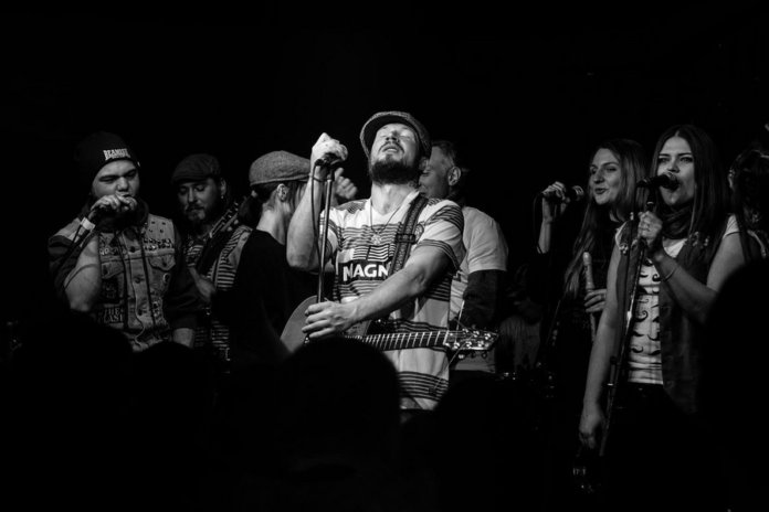 Koncert zespołu Всё_CRAZY