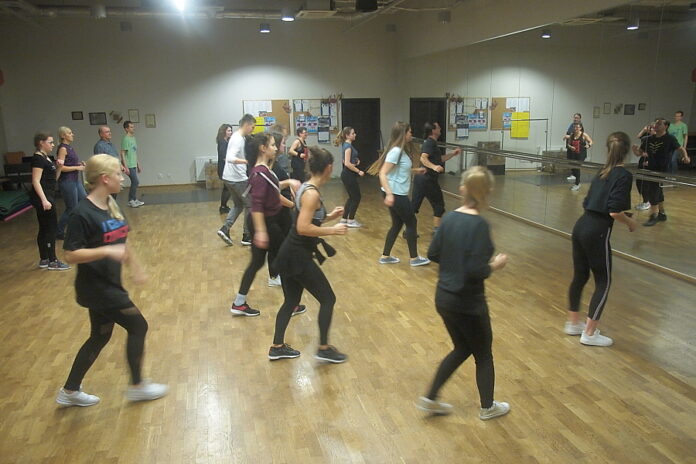 Mikołajkowy Maraton Taneczny