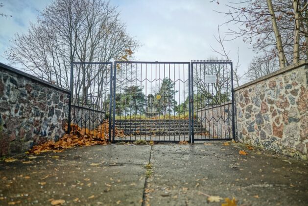 Suwałki, Niebywałe Suwałki, kompleks cmentarzy siedmiu wyznań, Dawid Banach, prawosławie, staroobrzędowcy, Żydzi, muzułmanie, ewangelicy