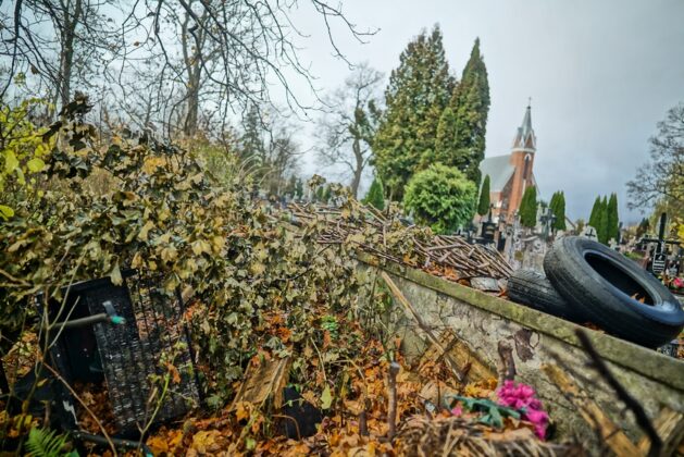 Suwałki, Niebywałe Suwałki, kompleks cmentarzy siedmiu wyznań, Dawid Banach, prawosławie, staroobrzędowcy, Żydzi, muzułmanie, ewangelicy